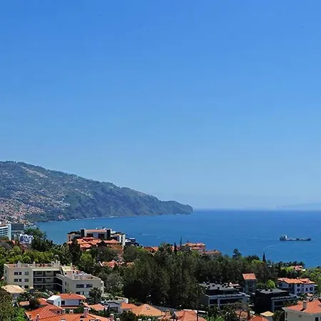 Estudio Vista Mar Triplo * Funchal (Madeira)